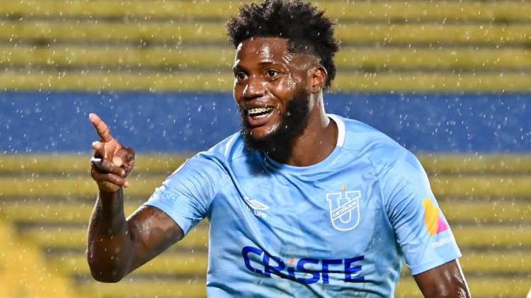 Fajardo en el 2025 marcó 10 goles en 27 partidos con la Católica y este año venía de conseguir tres.