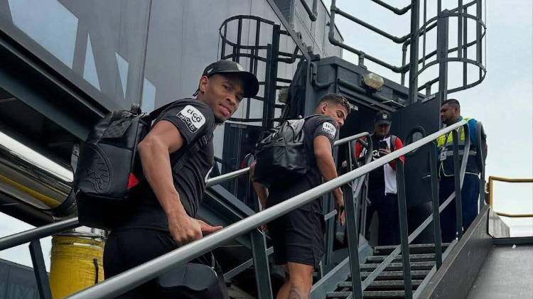 El zaguero Edgardo Fariña quedó fuera del viaje de la Selección de Panamá hacia Guatemala debido a una alerta migratoria vinculada a su paso por el club Municipal.