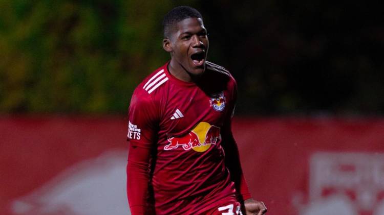 Rafael Mosquera se abre paso en Estados Unidos.