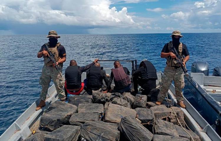 Los colombianos fueron interceptados por Senan.