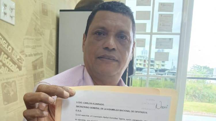 El jurista González presentará la denuncia este lunes.