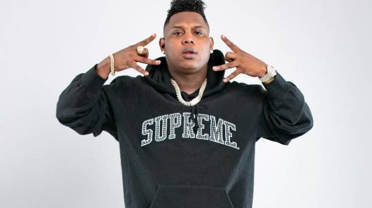 Redes Sociales/@yemilofficial