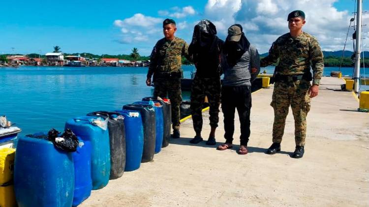 Los detenidos son panameños.