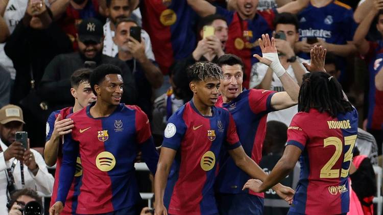 Barcelona atropella al Real Madrid