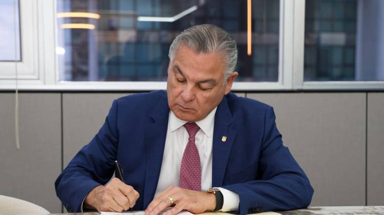 Contralor General, Anel Flores, otorgó el refrendo al Contrato No. A-2002-26, de 23 de febrero de 2026.