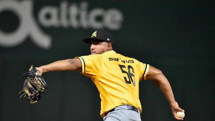 Abdiel Mendoza de las Águilas Cibaeñas.