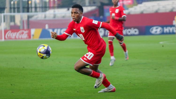 “La entrega, la capacidad y el compromiso de todo el equipo durante todo el partido y que nunca bajamos cabeza a pesar de ir debajo en el marcador”.