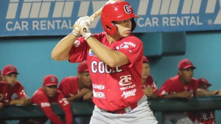 El coclesano Luis Escudero tuvo una actuación sobresaliente en la ronda regular del Béisbol Juvenil.