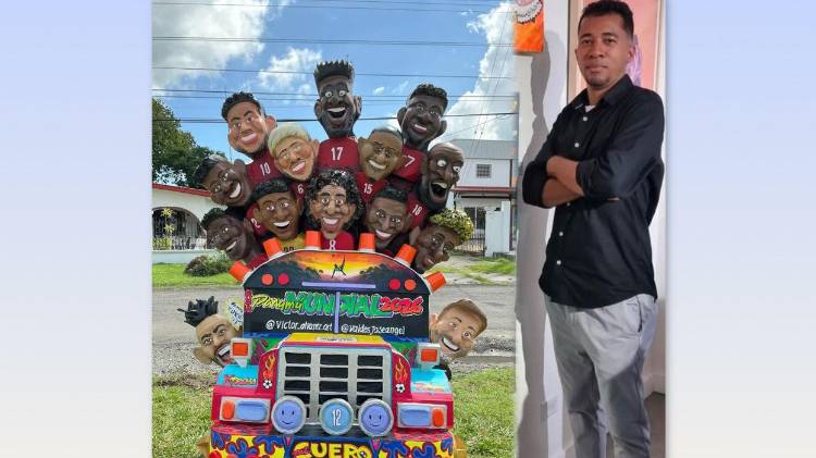 En solo 10 días, Víctor Álvarez dio vida al muñeco de la Selección Nacional de Fútbol.