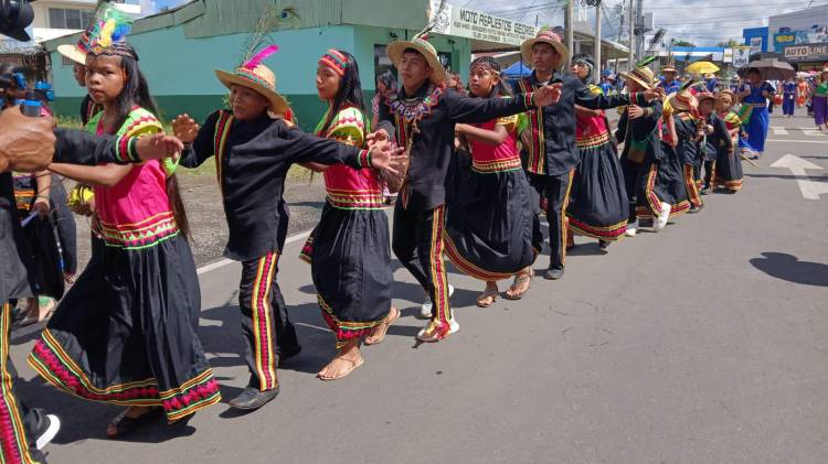 Primer Desfile de las 1000 NAGUAS | David se llenó de color, ritmo y tradición