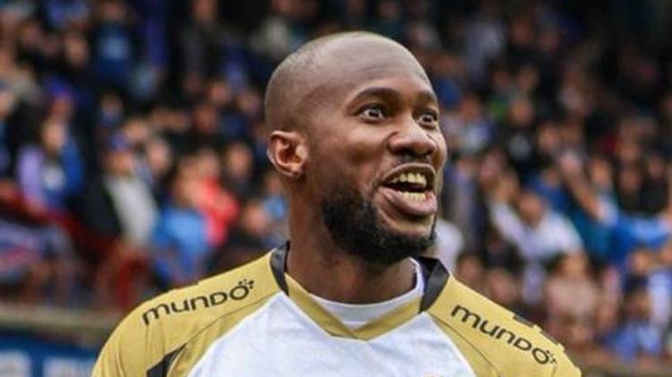 Cecilio Waterman se ha convertido en el delantero más cotizado del balompié chileno