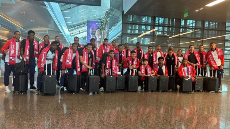 Panamá a su llegada a Doha, lista para debutar el 5 de noviembre ante Irlanda.