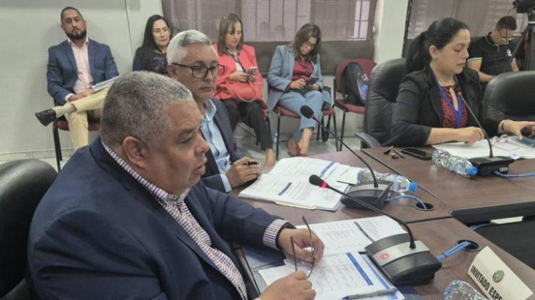 Busca consolidar un servicio de agua potable más eficiente.