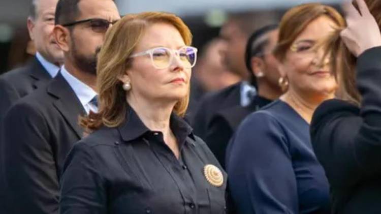 Fracasa intento de revocatoria contra Paulette Thomas | Solo recogen 6 firmas de más de 50 mil requeridas