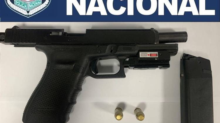 Durante los operativos del Plan Firmeza, la Policía Nacional logró la incautación de presunta droga, armas y dinero en distintos puntos del país.