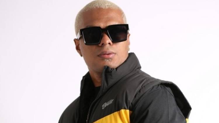 Redes Sociales/@chamacomusic