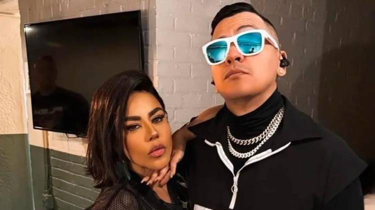 Redes Sociales/@demphra507