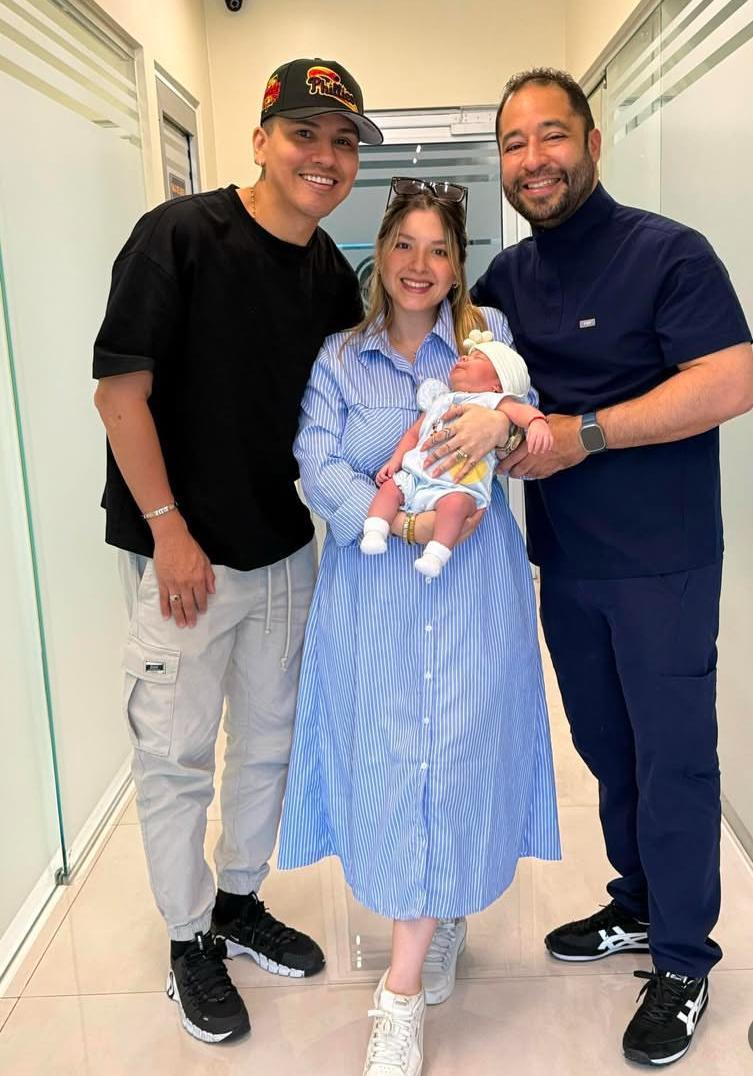 Redes Sociales/@drfertilidad