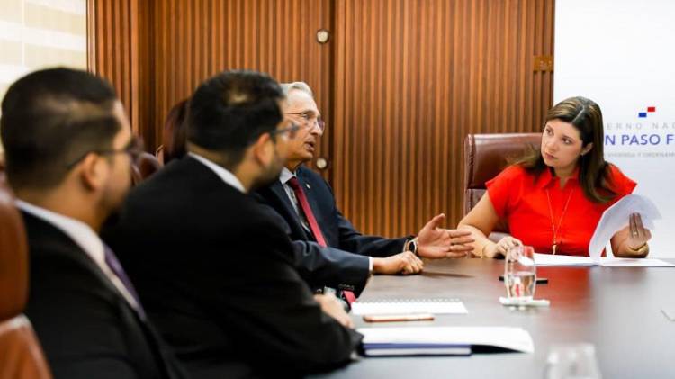 Primera reunión entre Mitradel y Miviot para coordinar proyectos de empleo e infraestructura.