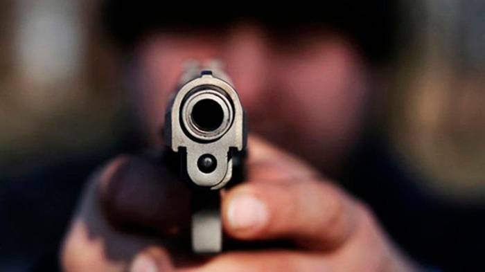 Asesinaron de tres plomazos a Rolando