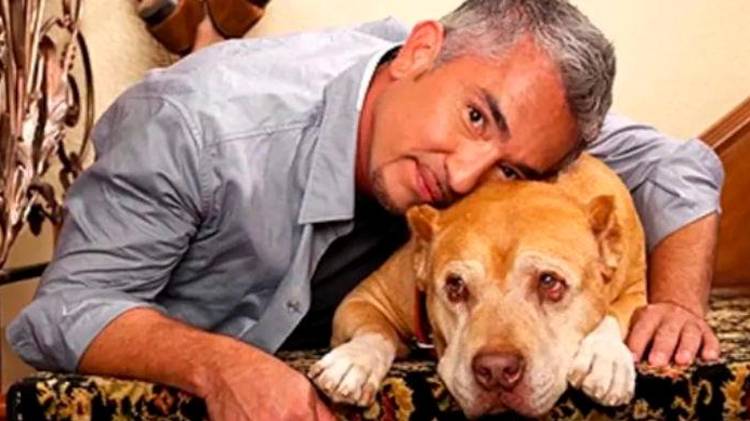 El gran encantador de perros que fue perdiendo sus encantos