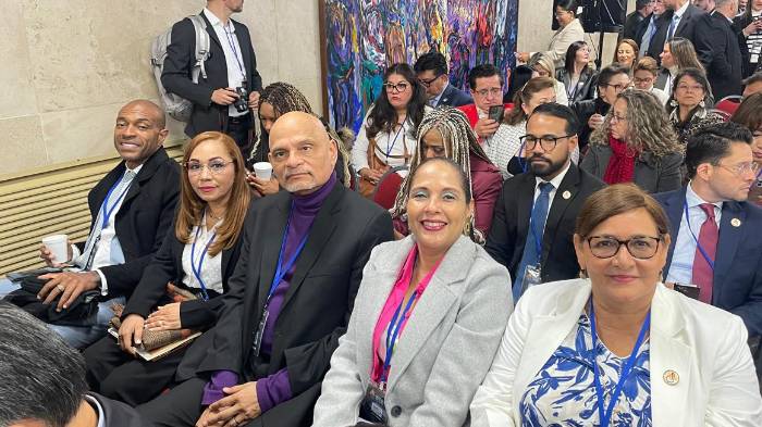 La diputada lamentó las críticas surgidas tras su visita en Uruguay.