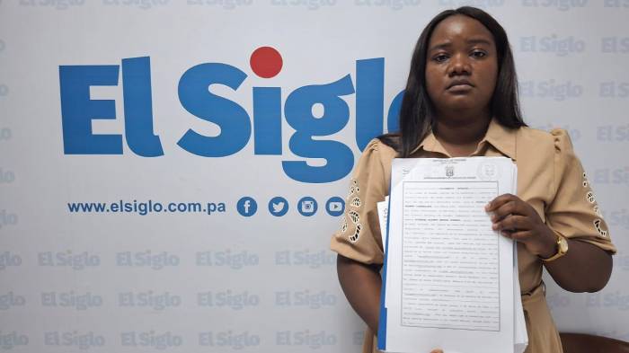 En la entrevista concedida a El Siglo, Nitzeira Watson mostró estados de cuenta, la cotización del centro médico en Estados Unidos y otros documentos que, asegura, respaldan su versión.