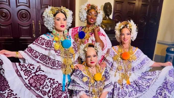 Presentadoras de ‘Desiguales’ caen rendidas ante la pollera panameña