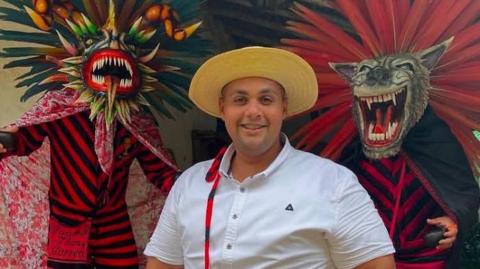 Presentador de ‘A lo panameño’ se quejó en sus redes sociales por protestas en medio de procesión en La Villa de Los Santos