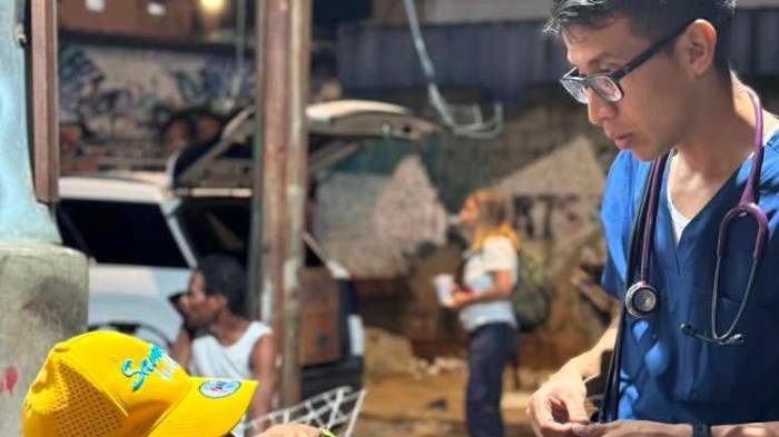 El sueño de Ronnie De Gracia: un hospital para los que nadie ve