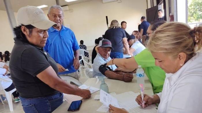 Ayuda comunitaria para la provincia de Chiriquí.