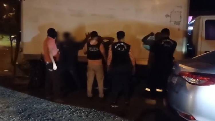 Cuatro mujeres y un hombre vinculados a secuestro de ganadero