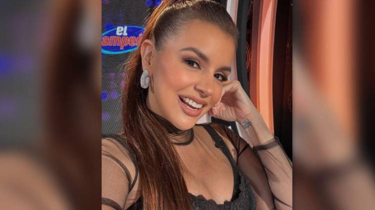 Judy Meana es la autora de las canciones que ya está ensayando con una banda musical.