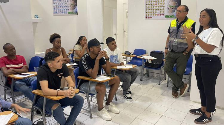 El curso es completamente gratuito para los participantes.