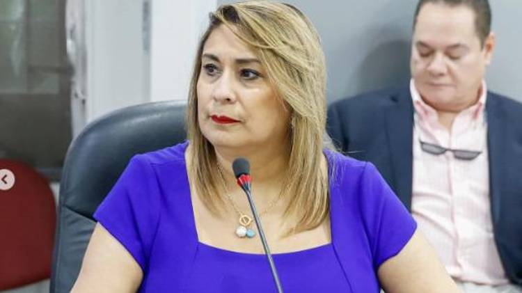 Saquina Indira Jaramillo Adam.