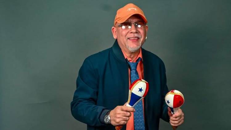 En foto José Reynaldo “Rey” Cruz, presidente de SITMAS, quien en nombre de los músicos pide la discusión del proyecto que protege a los artistas nacionales.