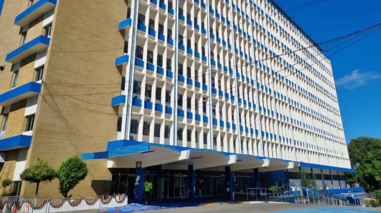 Recordó a todos los directivos y responsables que tienen la obligación ineludible de asegurar atenciones dignas.