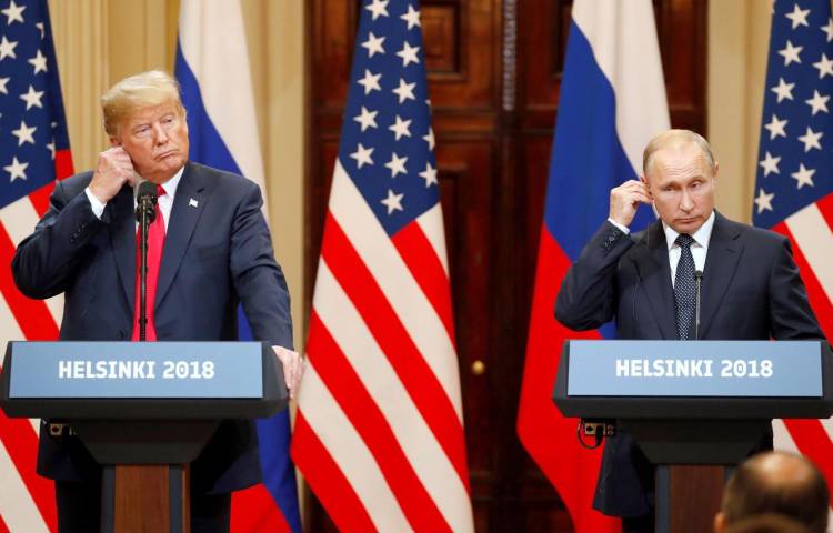 Foto de archivodel presidente estadounidense, Donald J. Trump (i), y su homólogo ruso, Vladimir Putin (d). EFE/ Anatoly Maltsev