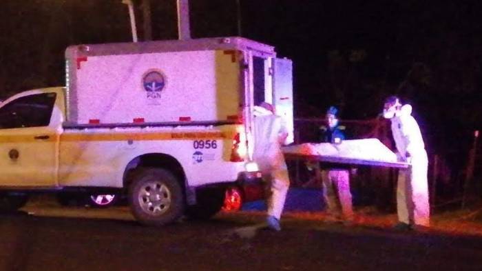 Los residentes del área contaron a la Policía Nacional que escucharon varias detonaciones