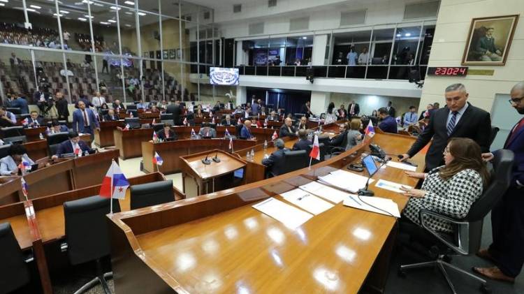 Asamblea aprobó en segundo debate las reformas a la CSS