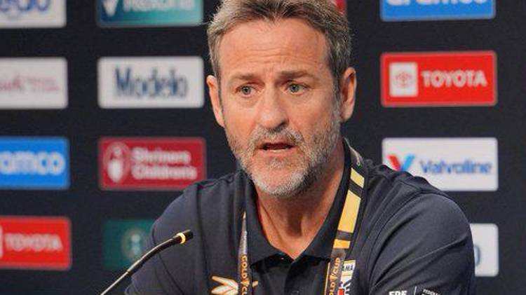 Thomas Christiansen ha tenido varias ofertas por su buen rendimiento con la selección de Panamá.