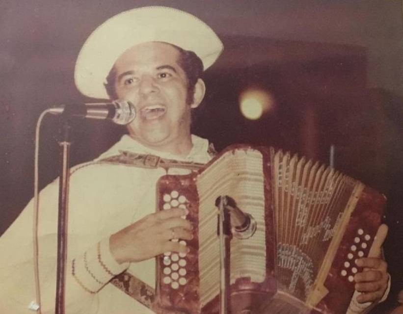 Yin Carrizo extraña las tarimas, pero escucha su propia música