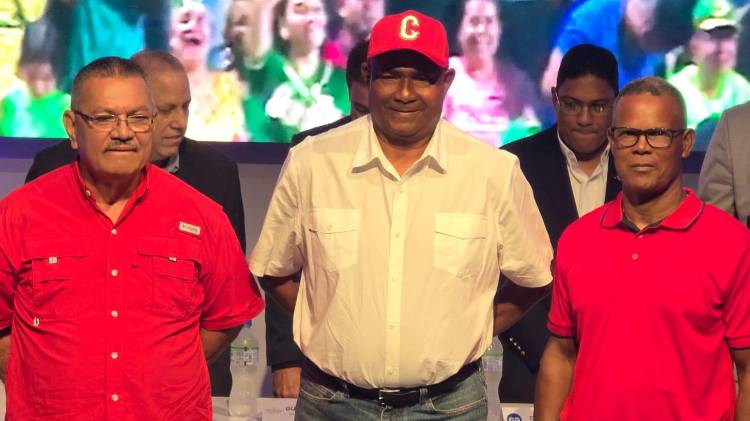 Benjamín Salamín, Darío Agrazal y David Rivas.