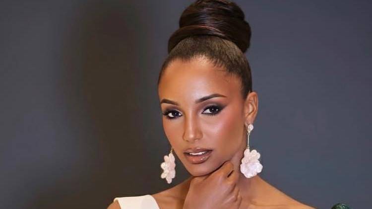 Redes Sociales/@officialgabriellehenry