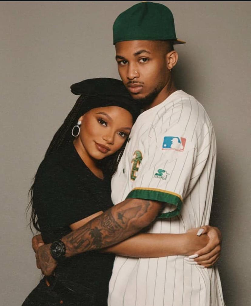 Actriz de La Sirenita denuncia a su expareja por agresión física y verbal