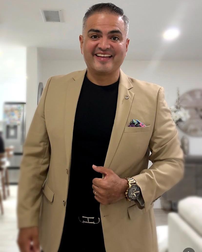 El acordeonista panameño anda bien tallado por tierras norteamericanas.