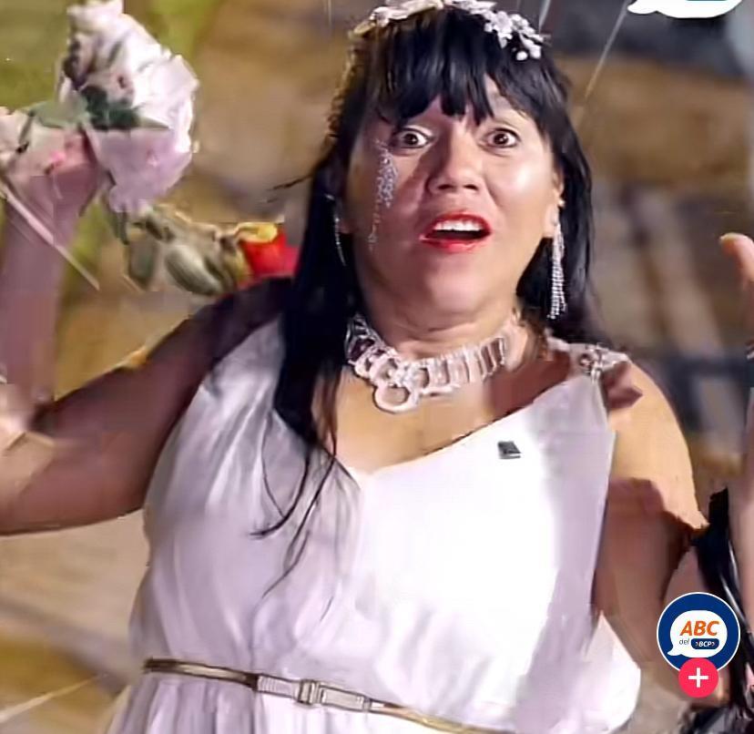 Elena Barrantes y su aparición en un comercial sobre educación financiera para parejas.