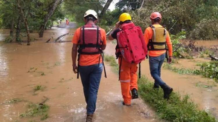 Las autoridades de Sinaproc continúan vigilando la situación en Colón.