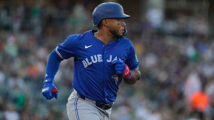 El panameño Leonardo Jiménez vio acción.