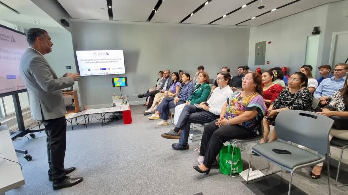 Estudiantes de robótica que representaron a Panamá en Turquía reciben homenaje